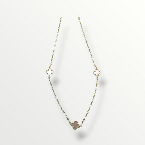 Collar trébol calado enchapado en oro