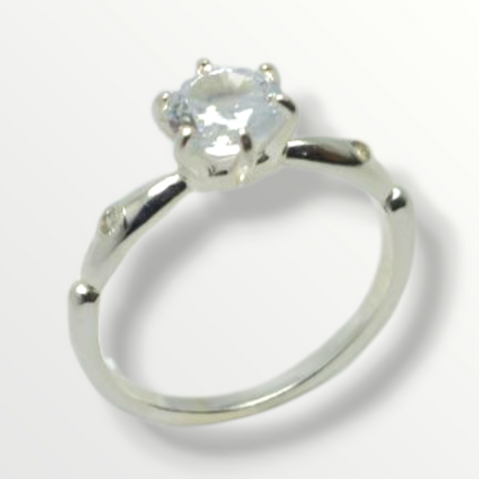 Anillo solitario en Plata 925 con circonia redonda