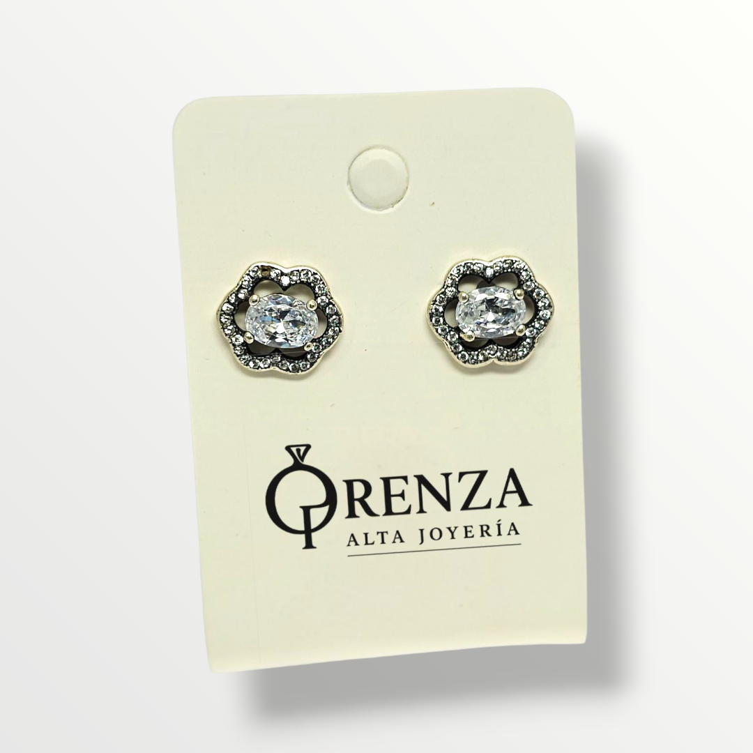 Aros botón con piedra central ovalada - Plata 925
